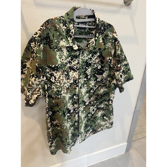 Dogg Supply Camo Short Sleeve Shirt/short– Digital Camo Button-Up Streetwear Set - Picture 1 of 7